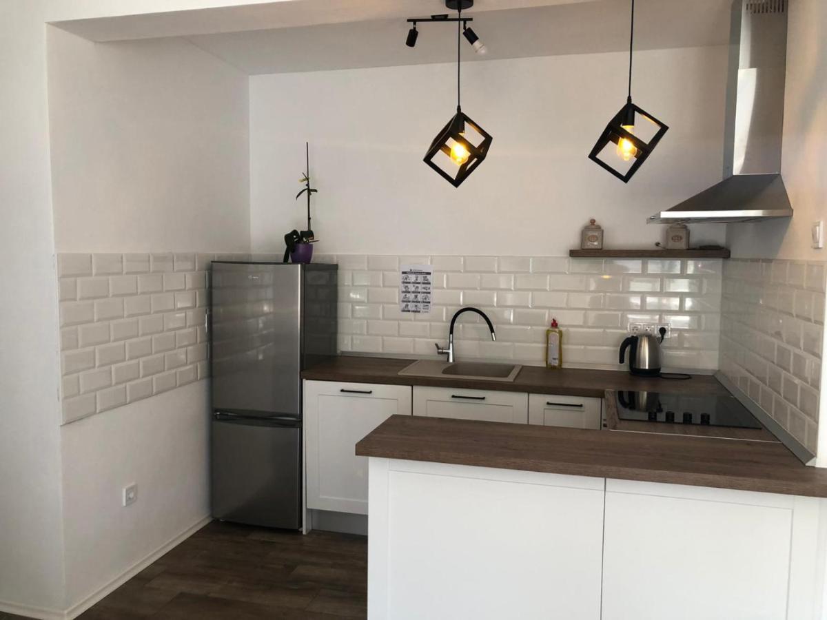Apartments Martina Тисно Экстерьер фото