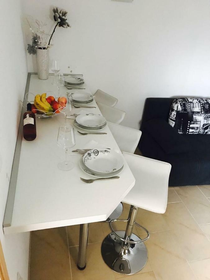 Apartments Martina Тисно Экстерьер фото